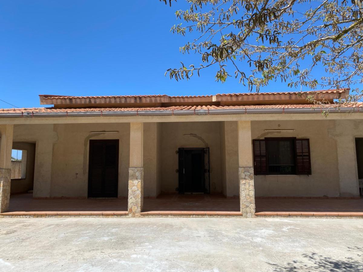 Villa Singola A 1300 Mt Dal Mare Mazara del Vallo Exterior photo